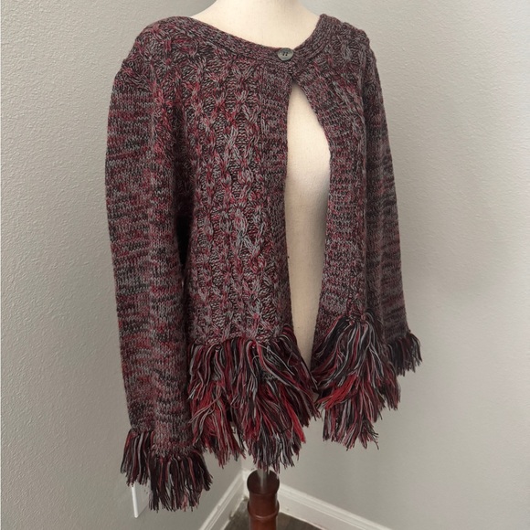 Y2K Cape Knit Sweater - Picture 3 of 6